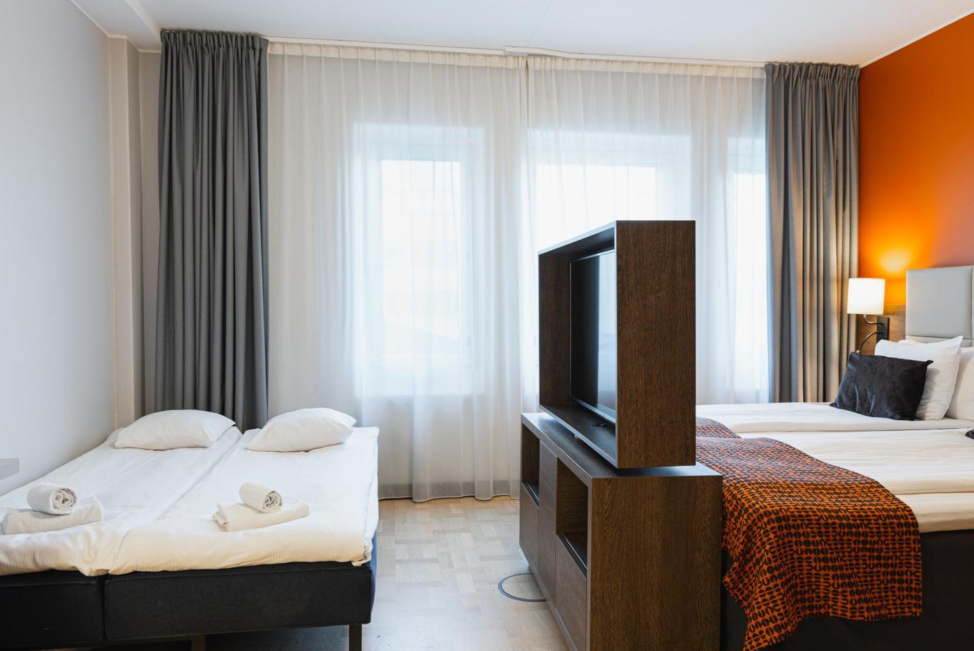 Quality Hotel Winn Ганінге Екстер'єр фото