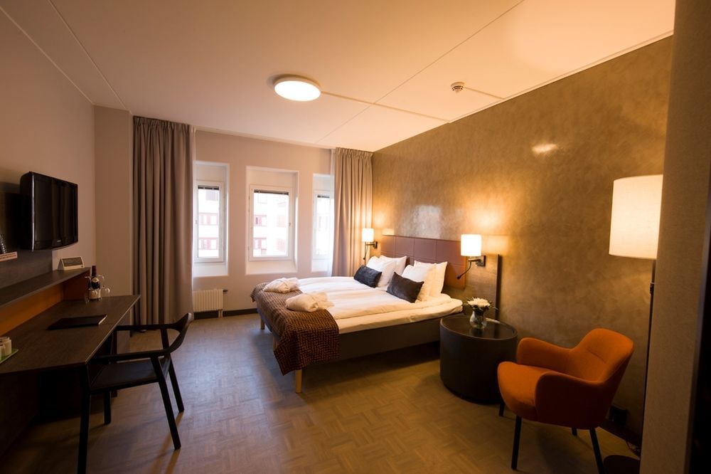 Quality Hotel Winn Ганінге Екстер'єр фото